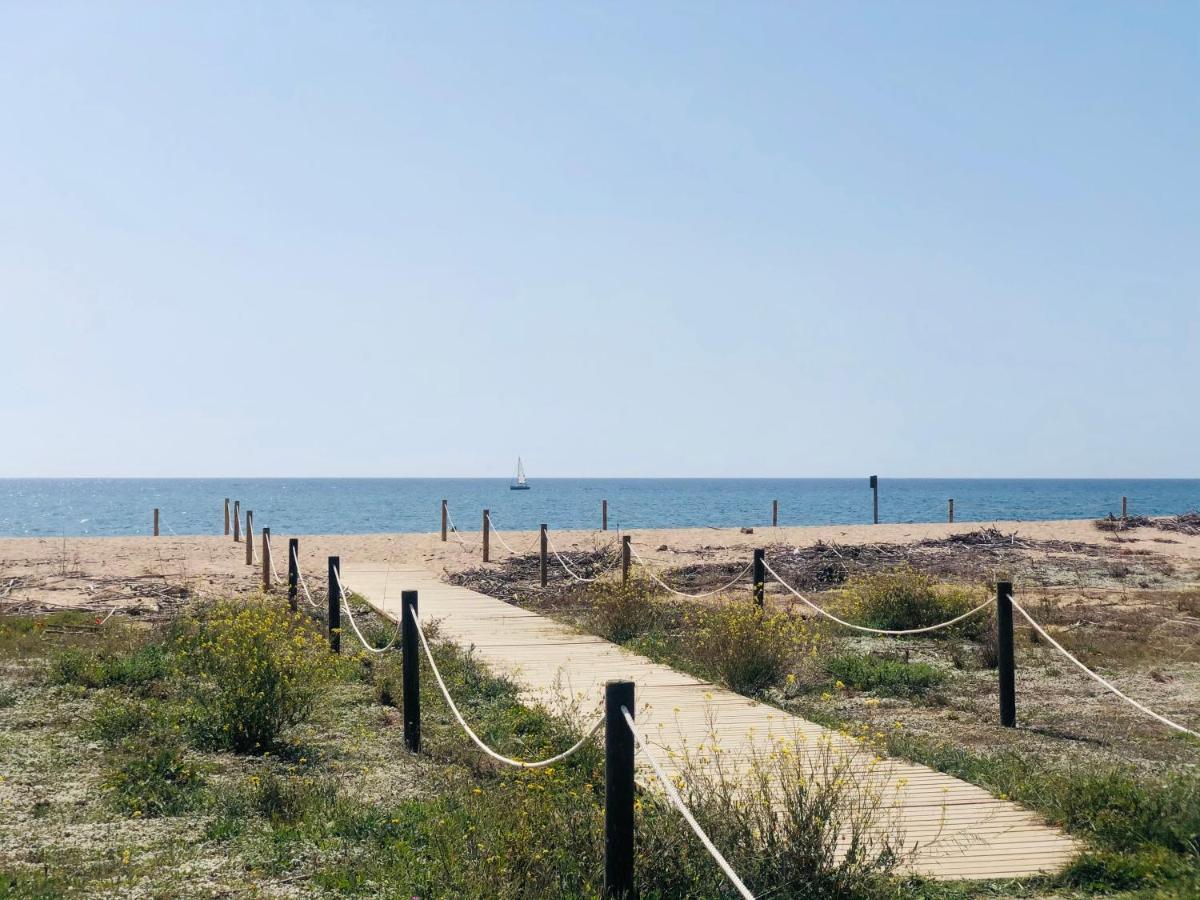 Apartamento Con Terraza Y Piscina En Malgrat De Mar Eksteriør billede