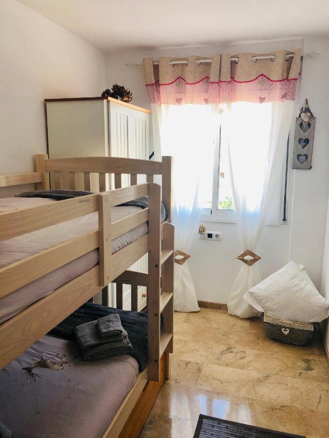 Apartamento Con Terraza Y Piscina En Malgrat De Mar Eksteriør billede