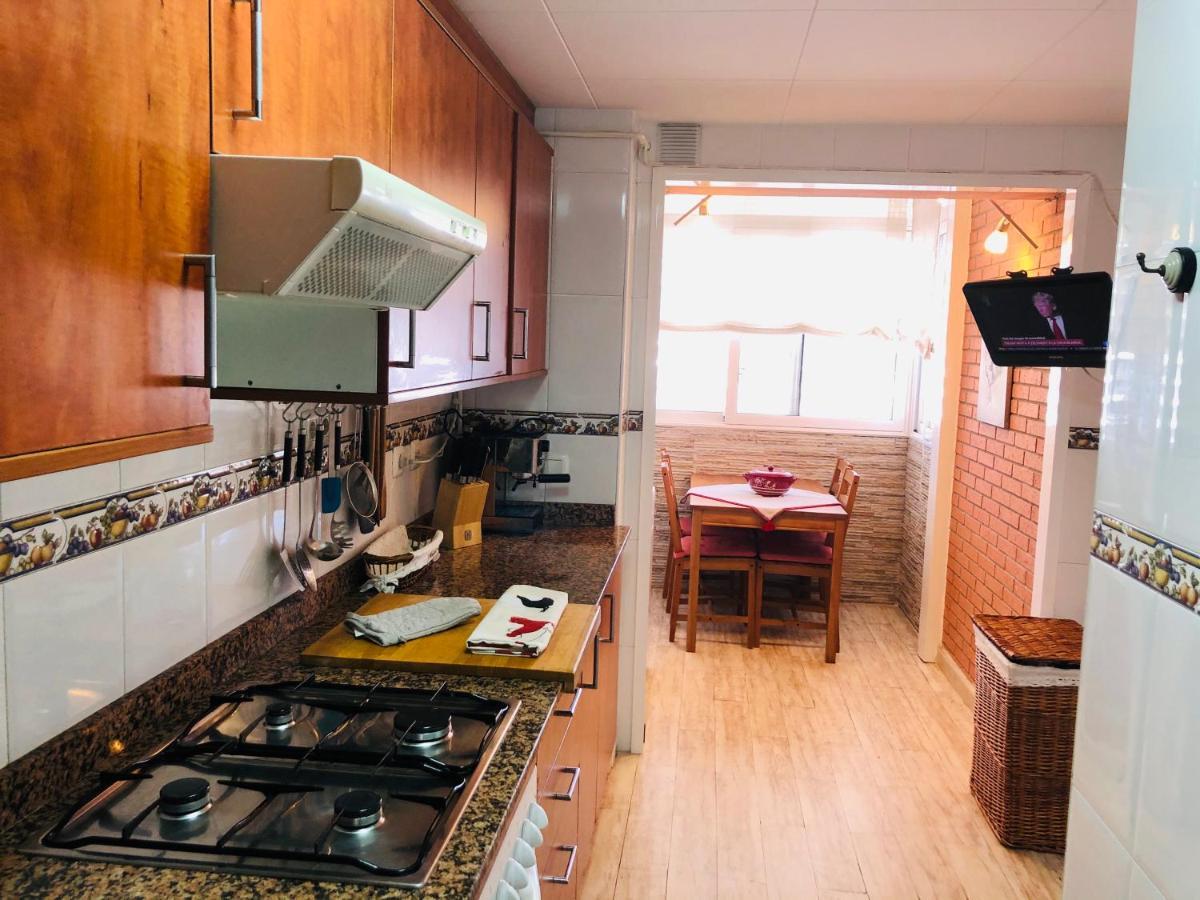 Apartamento Con Terraza Y Piscina En Malgrat De Mar Eksteriør billede